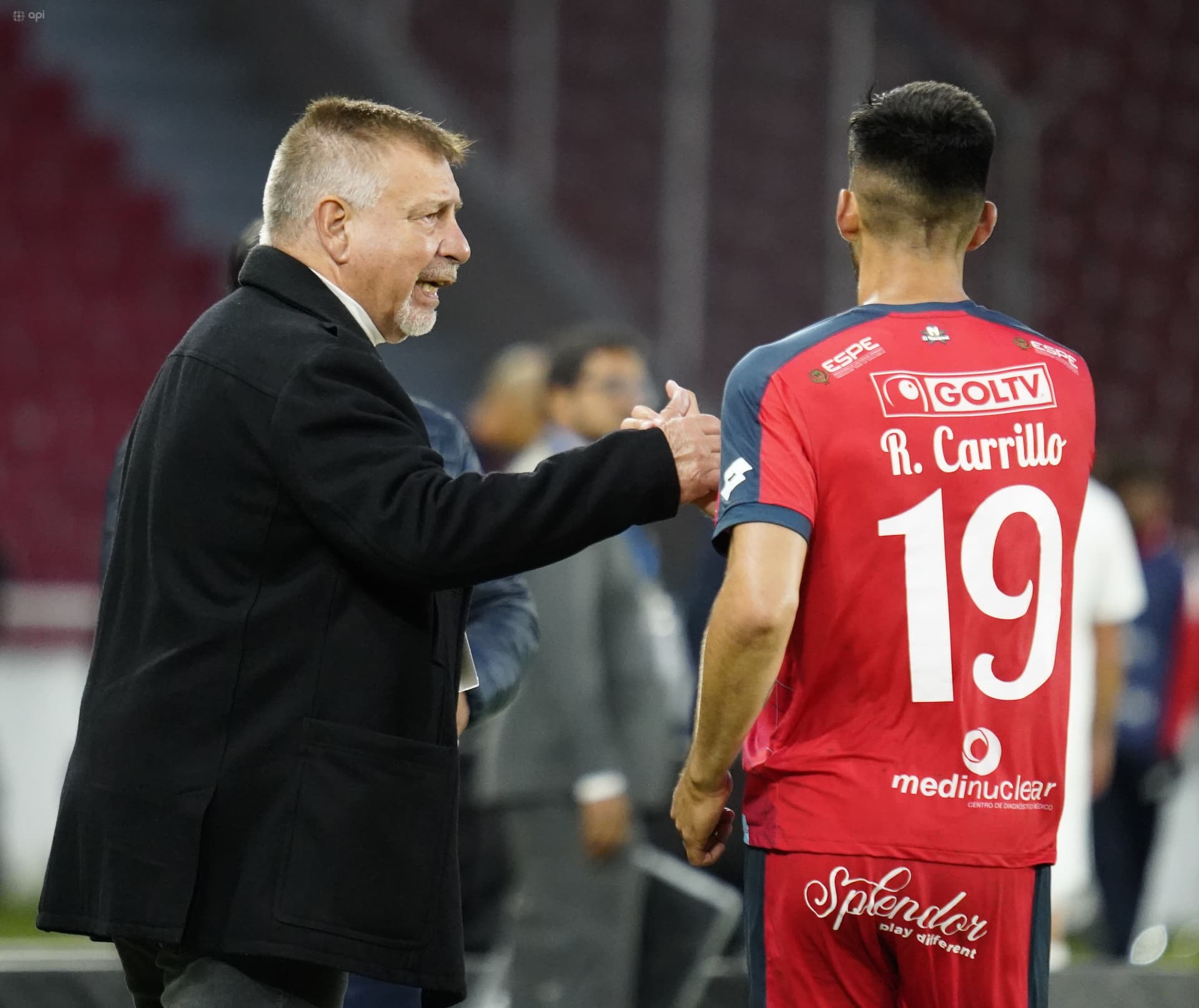 Almeida quiere ayudar a superar el mal momento de El Nacional para este año