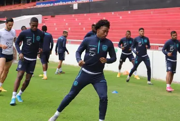 Ángelo Preciado asistió en la goleada del Genk.