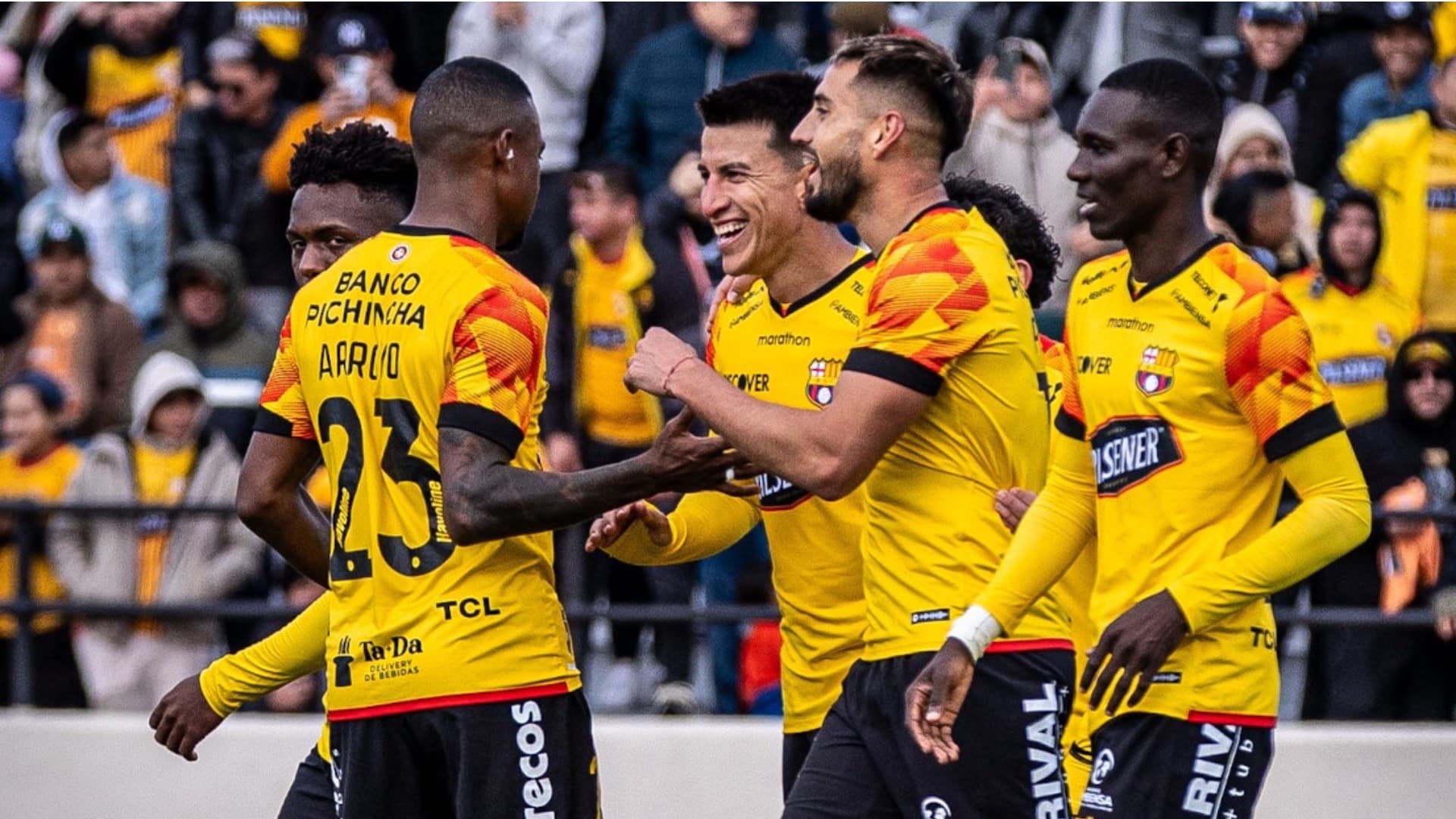 Barcelona SC festejando