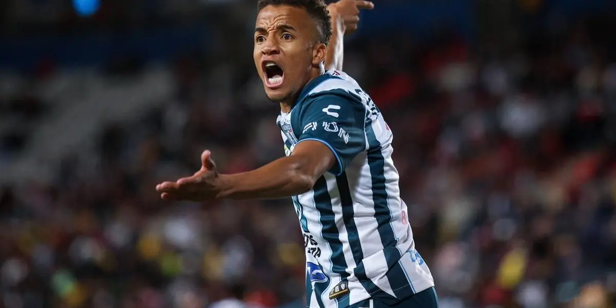 Desde México se informa que el defensor podría estar fuera del equipo muy pronto.