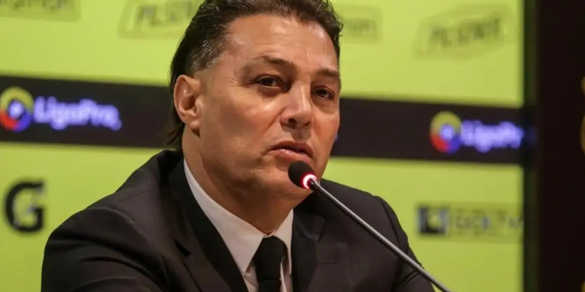 El aún presidente de los Toreros asistió a su última reunión en nombre del club.