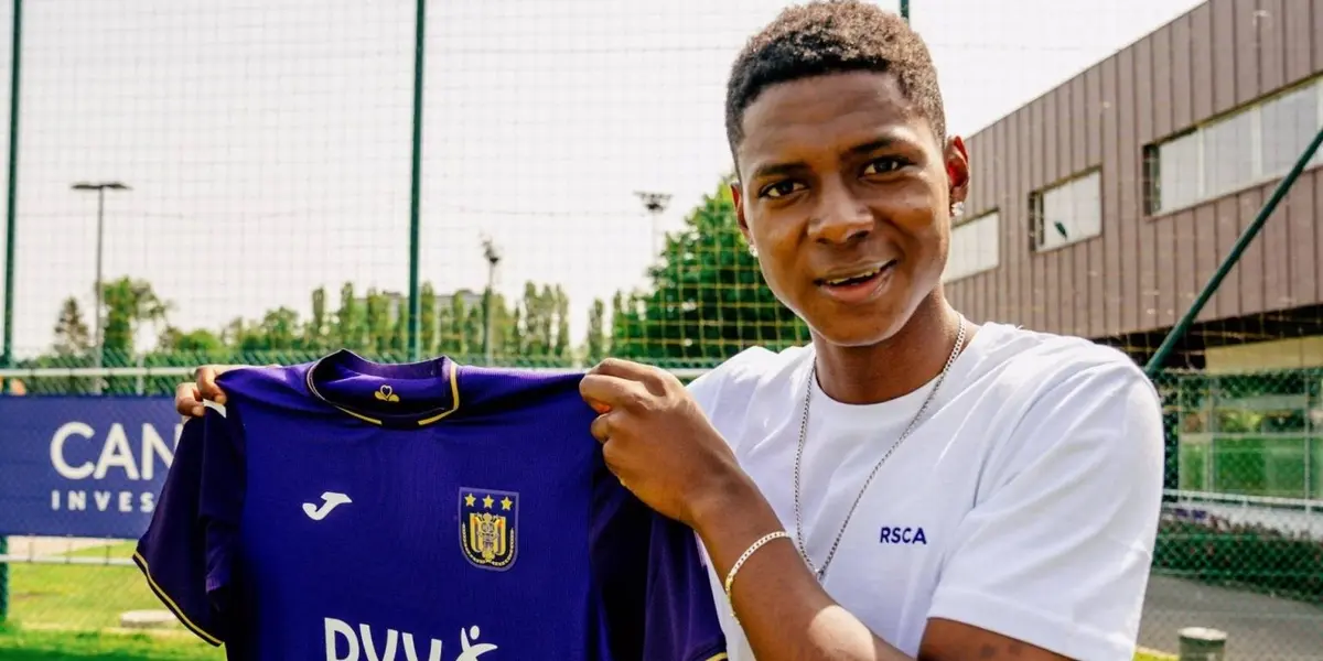 El conjunto del tricolor jugará el partido de ida esta tarde.