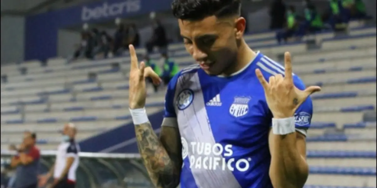 El futbolista tricolor volvió a las canchas luego de siete meses de ausencia debido a una lesión y falló su primer encuentro con el gol.