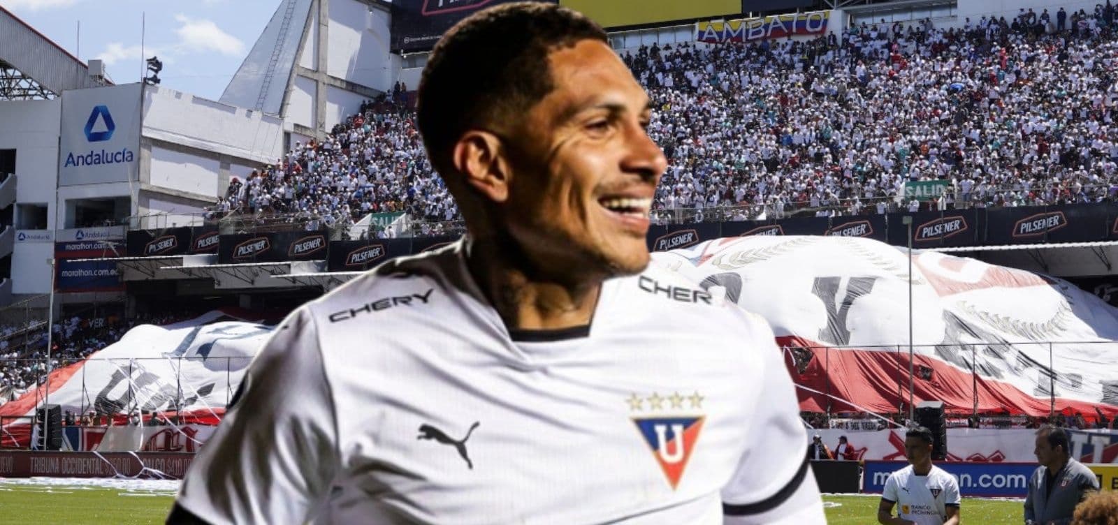 El histórico delantero peruano mantuvo una charla con los directivos del club.
