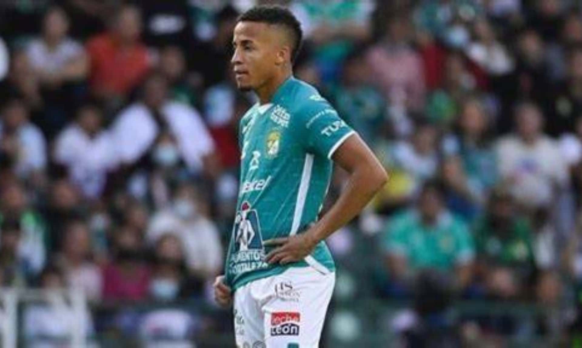 El jugador ecuatoriano, Byron Castillo, pudo debutar este año ya con su equipo en el torneo mexicano luego de recuperarse de una lesión en su tobillo