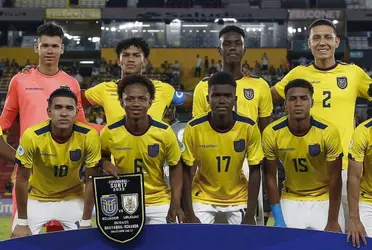 El jugador hizo un tremendo partido contra Paraguay y se llevó los aplausos de Félix Sánchez.