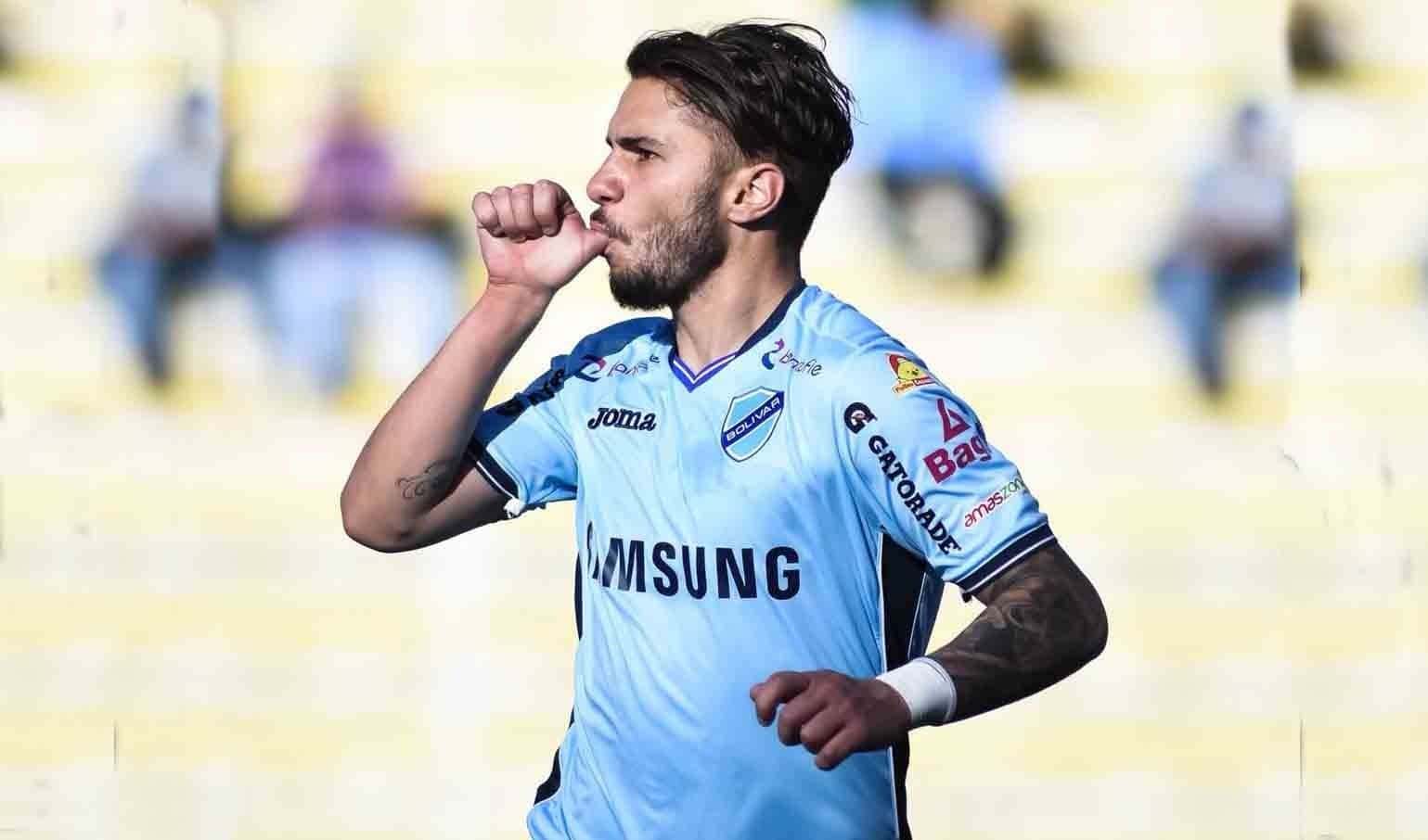 El punta chileno Ronnie Fernández puede complicar a la saga canaria.