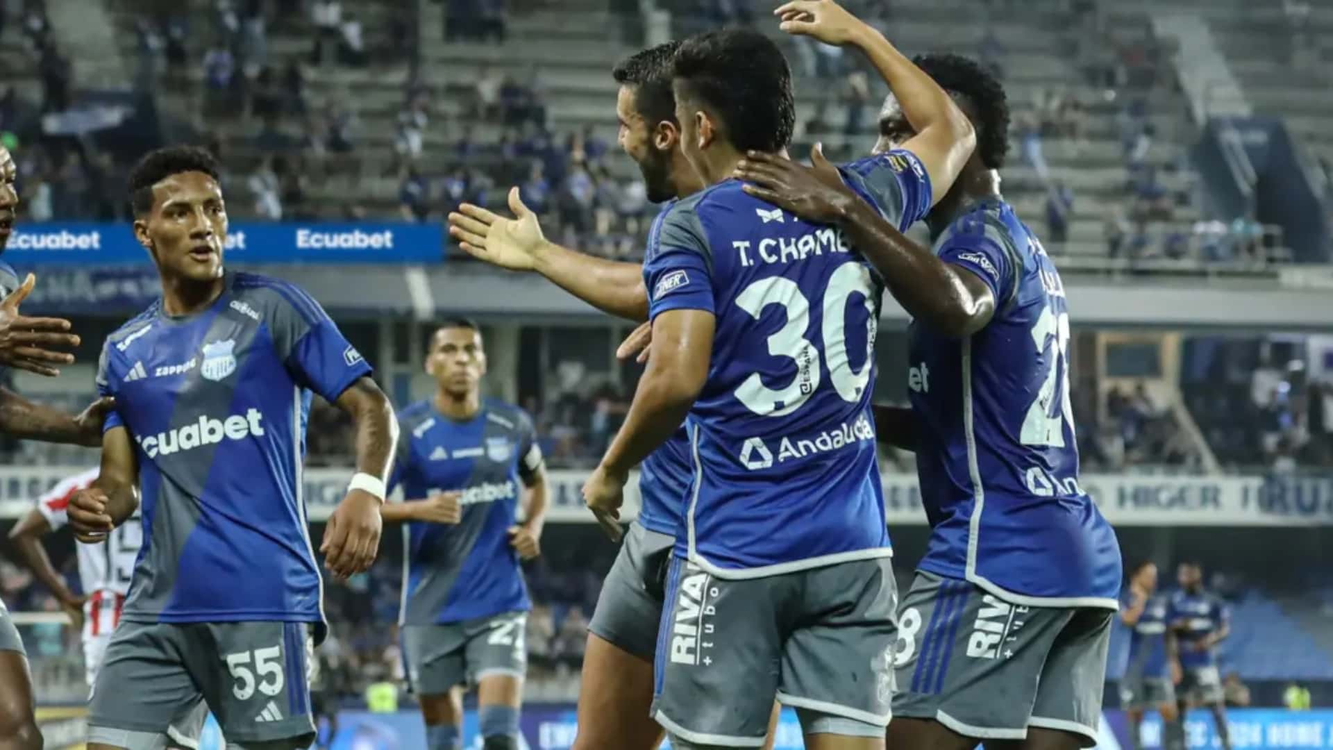 Emelec anuncia fichajes. FOTO: Bolavip