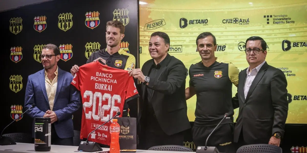 En los últimos días el nombre del meta argentino ha sonado para ocupar el arco de la Tri.