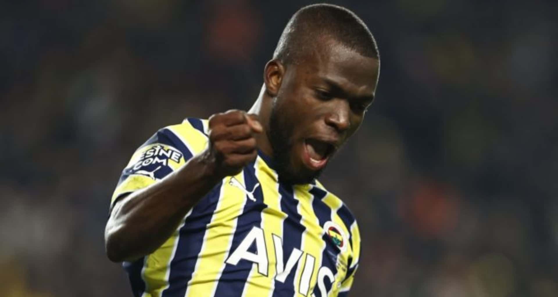 Enner Valencia no para de hacer goles con el cuadro del Fenerbache, y no se le ha ido el buen momento que tiene