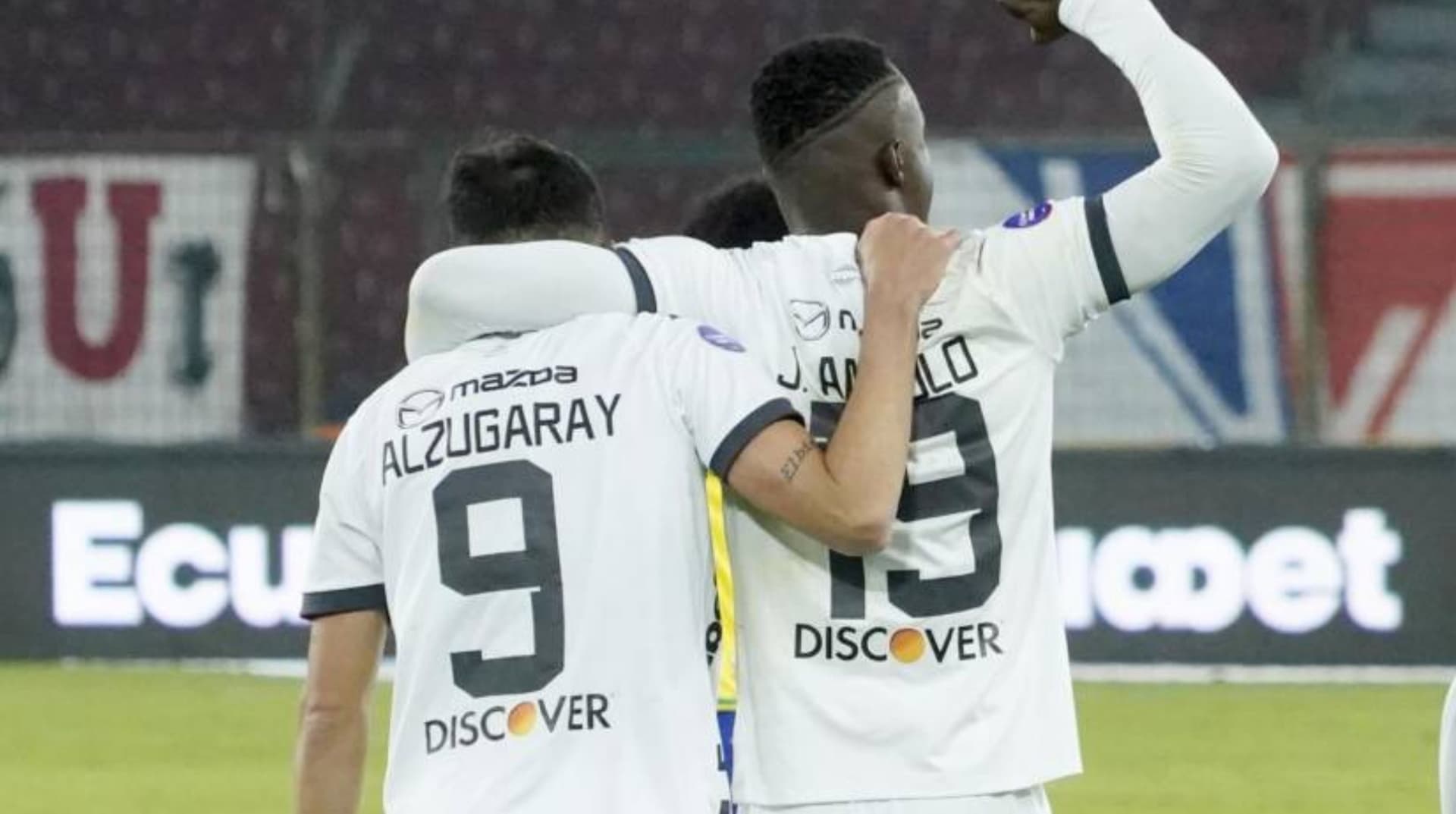 Explosiva goleada del cuadro albo por Liga Pro