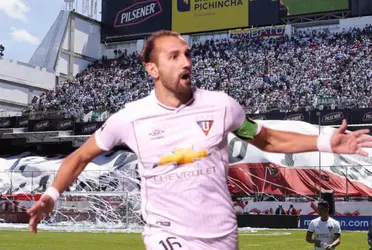 Fue campeón e ídolo de LDU , el nuevo emprendimiento de Hernán Barcos