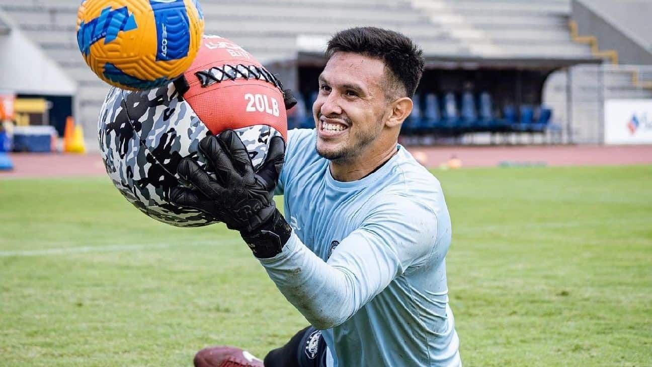 Gonzalo Valle ya tiene todo arreglado para vestir la camiseta de los Albos.