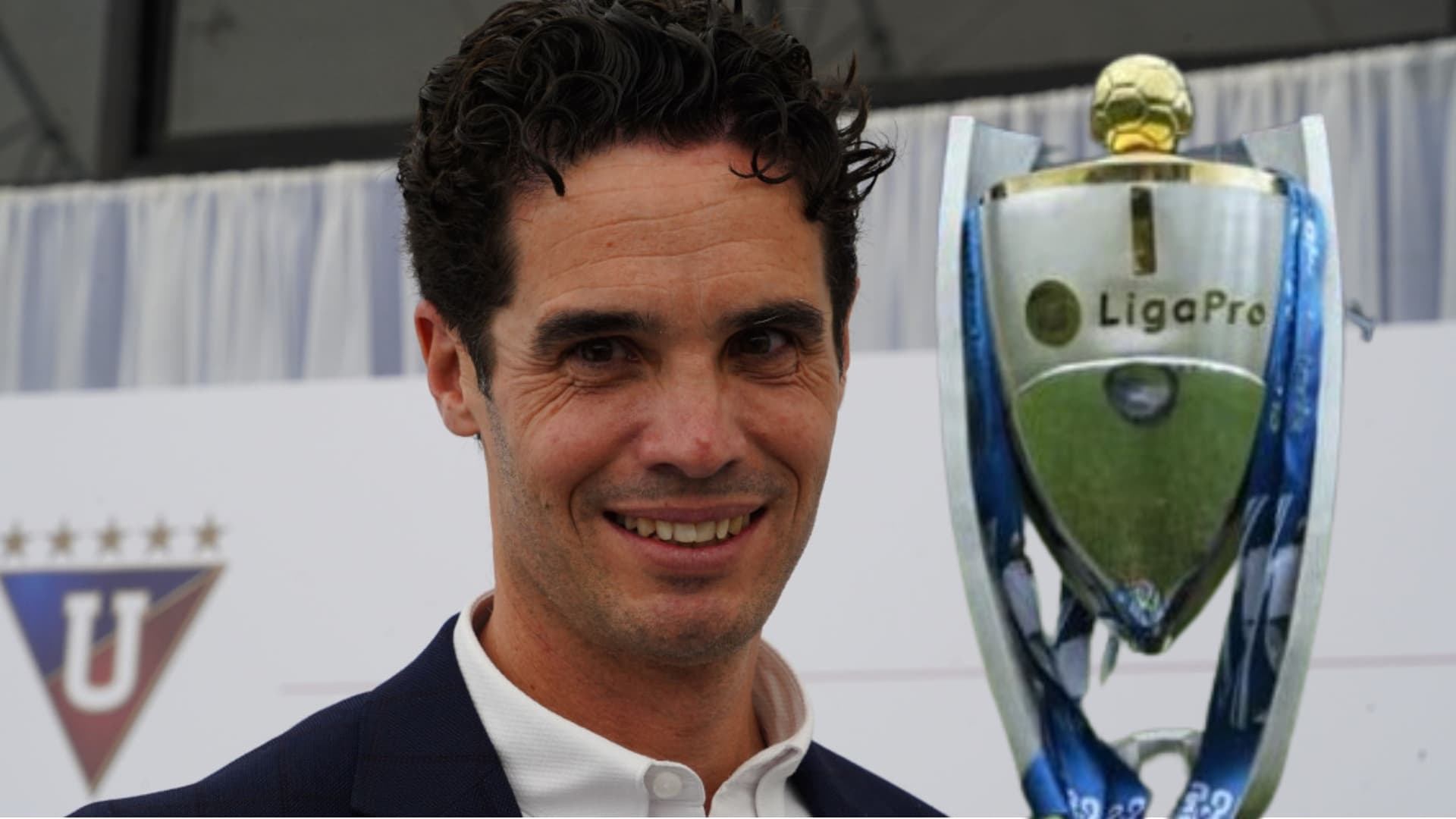 Josep Alcácer entrenador de LDU