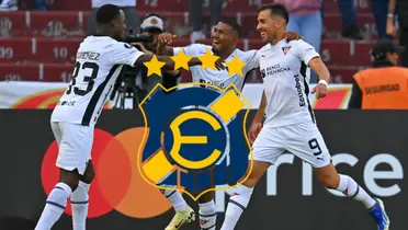 Jugadores de LDU. Foto: Sporting Nes