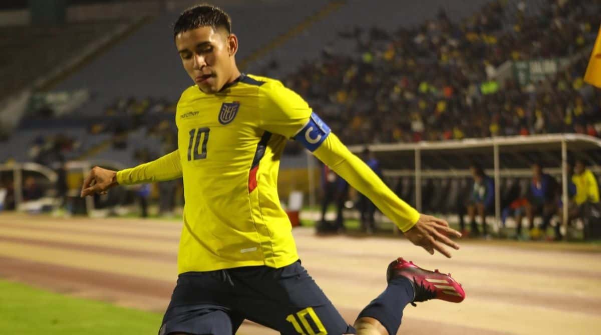 Kendry Páez está en estado pleno, su última actuación demostró lo crack que es el jugador tricolor.
