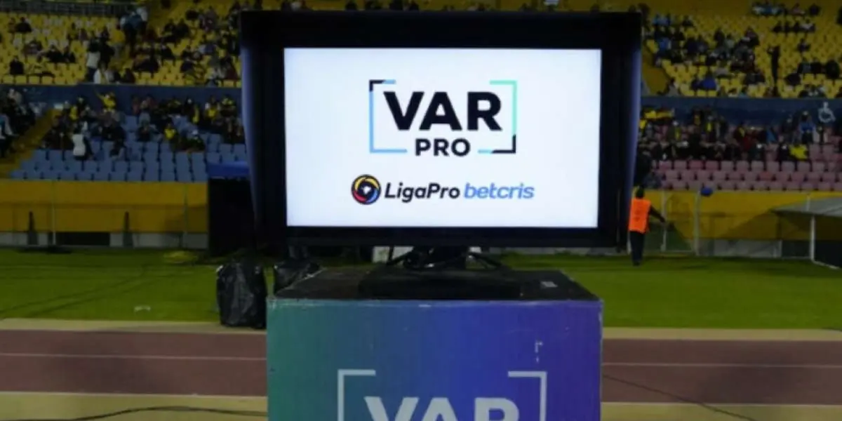 Los audios del VAR fue un tema que generó mucha polémica.