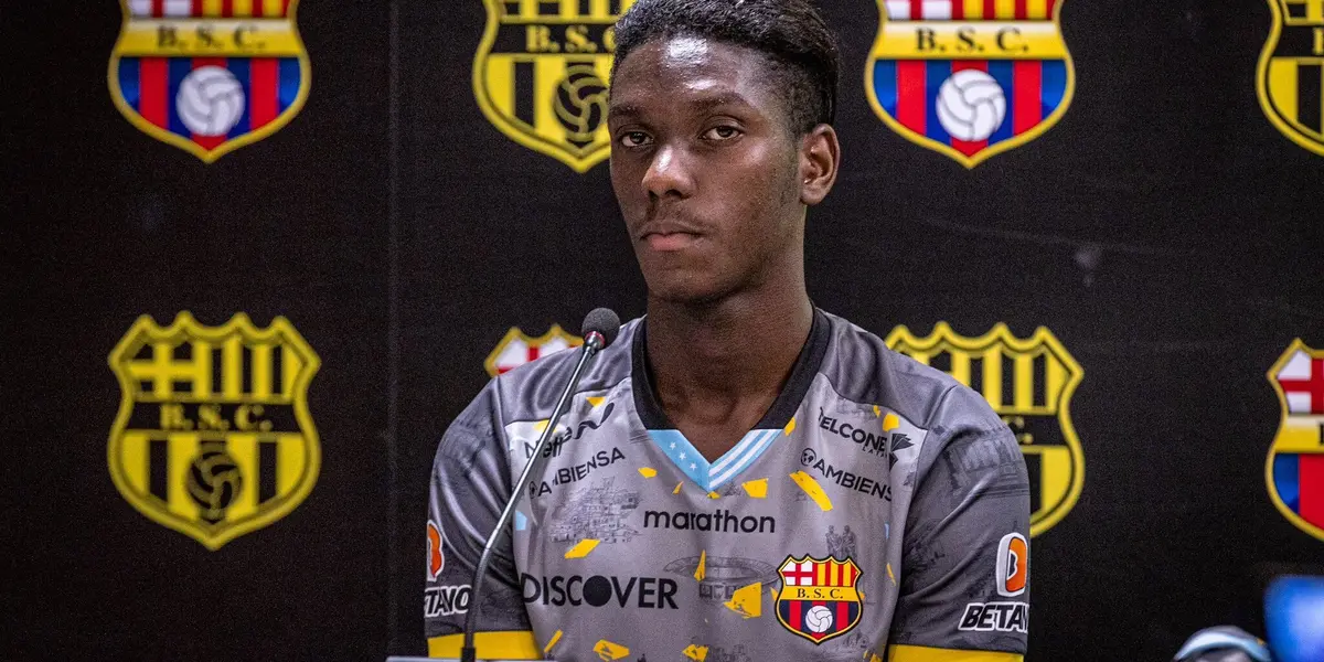 Obando se encuentra camino a Quito para sumarse a los trabajos con la selección