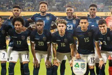 Para el segundo amistoso de la selección ecuatoriana en Melbourne, el dt tricolor saltó con una alineación casi nueva