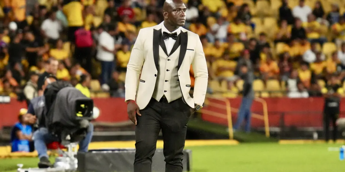 Segundo Castillo: El DT de Barcelona SC que impone estilo en la Copa Libertadores y emociona a sus jugadores