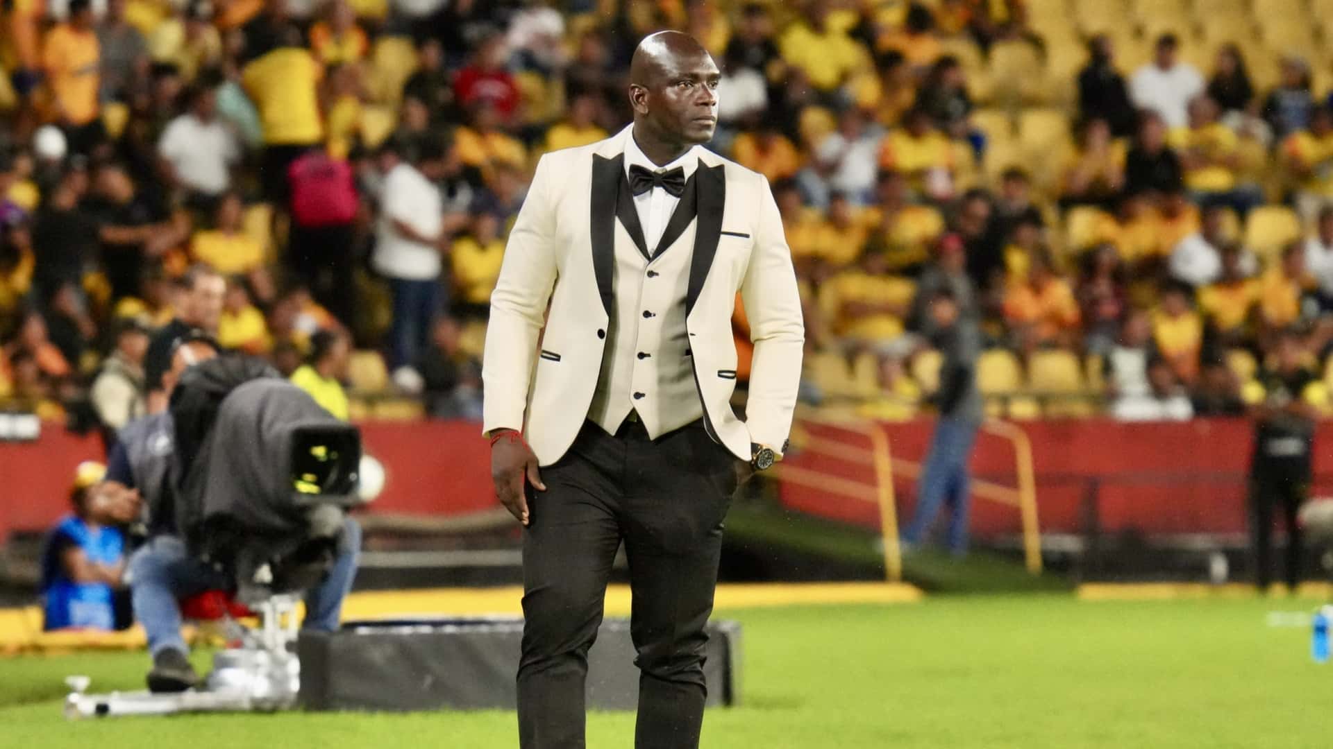 Segundo Castillo: El DT de Barcelona SC que impone estilo en la Copa Libertadores y emociona a sus jugadores