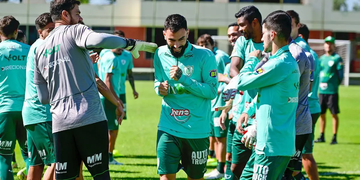 Un jugador que pasó por el Ídolo del Astillero ha sido seleccionado en el once ideal de la Copa.