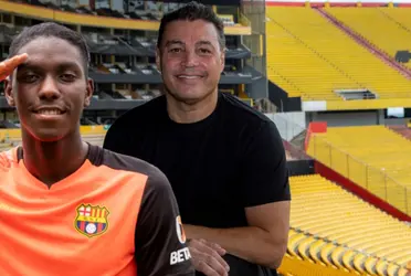 Uno de los jugadores que la rompe en Barcelona SC es Allen Obando