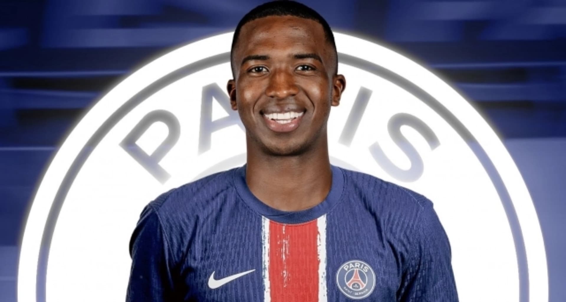 William Pacho al PSG / Foto: Fabrizio Romano