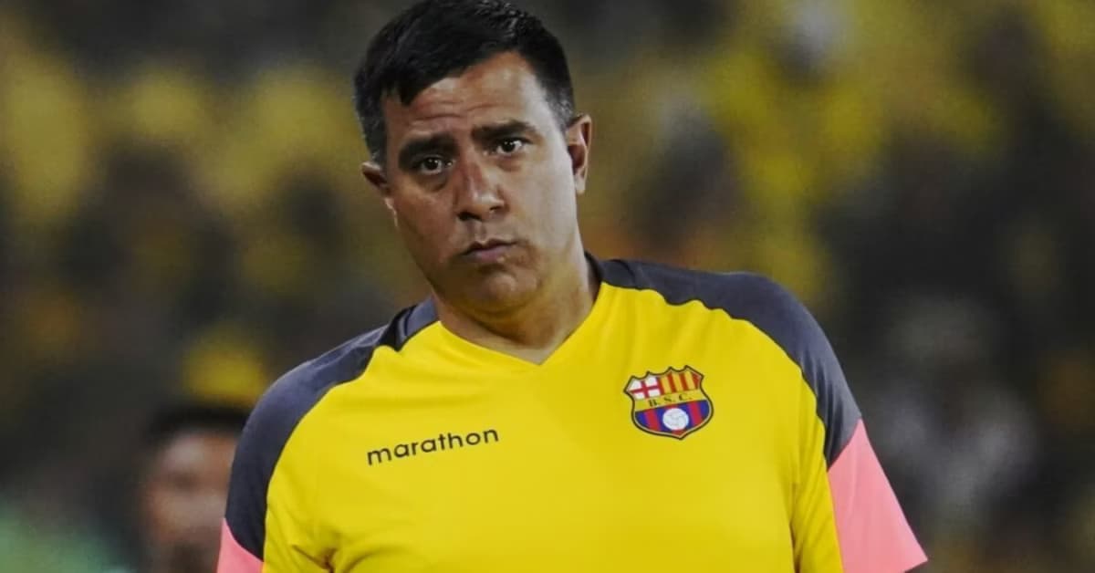 Su puesto estaría en juego: César Farías se juega el futuro en Barcelona SC ante Leones FC